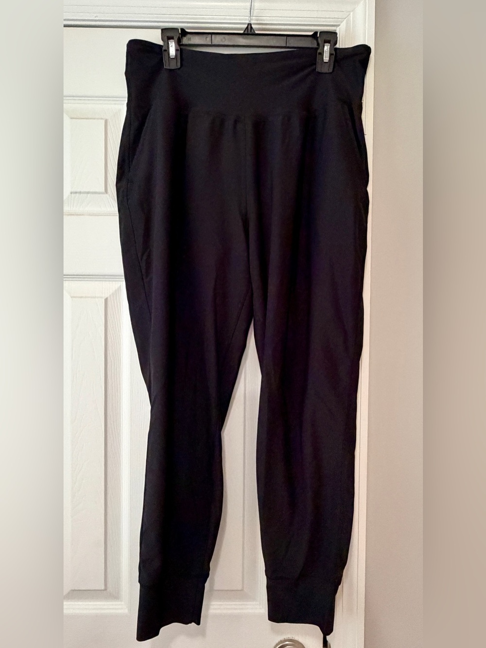 Old Navy Black High-Waist Ponte Leggings